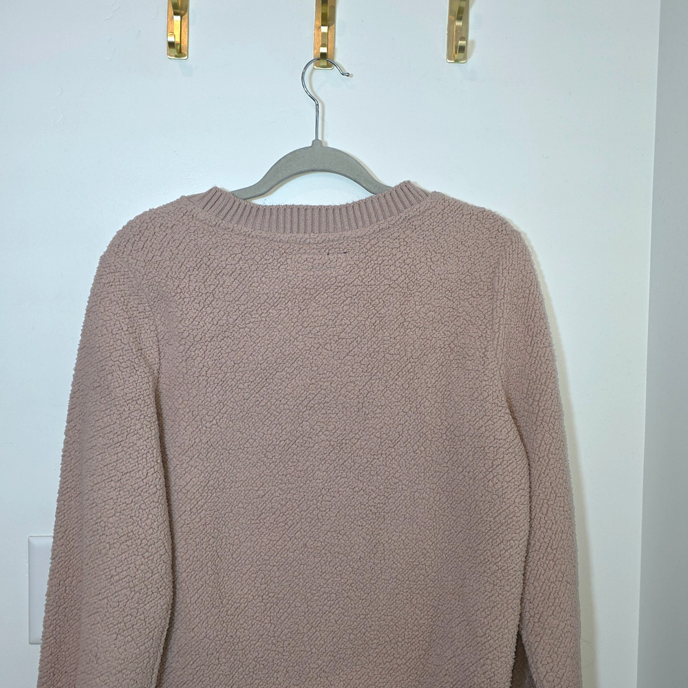 Abercrombie and Fitch Sherpa Fleece Women's Size M Mauve Pink Soft Sweatshirt - Picture 4 of 8